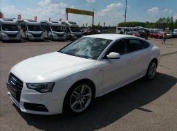 Audi A5, 2,0 TDi S-Line, quattro