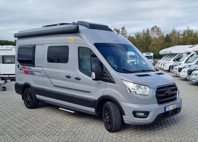 LMC , 2,0 Innovan 590 TDCi obytný automobil