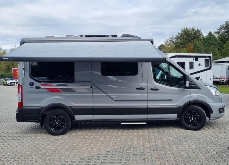 LMC , 2,0 Innovan 590 TDCi obytný automobil