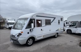 Burstner , 2,8 I 640 Elegance JTD obytný automobil